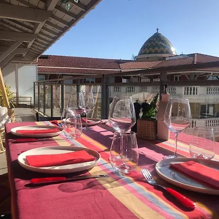 Appartamento Superbe 3 Pieces Vue Mer A 2 Mn De La Plage, Terrasse, Piscine Et Parking Prive !