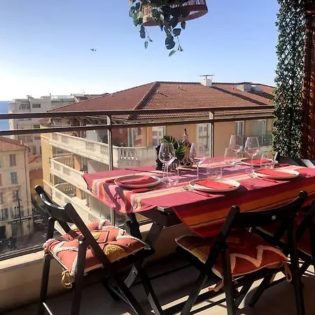 Superbe 3 Pieces Vue Mer A 2 Mn De La Plage, Terrasse, Piscine Et Parking Prive ! Appartamento Nizza